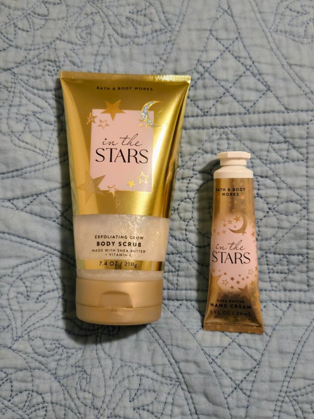 in the Stars (7.4 oz) Exfoliating Glow Body Scrub + Hand Cream (1 fl oz)